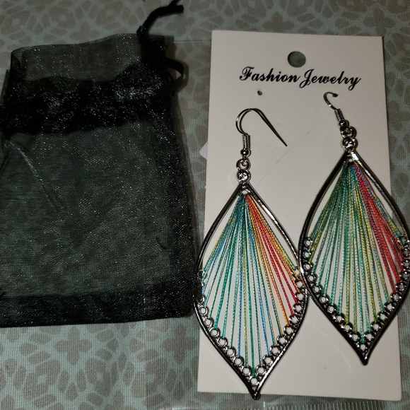 BOHO earrings colorful thread teardrop dangle New - Picture 3 of 6